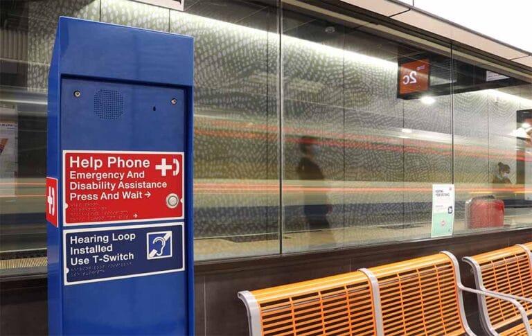 Amy-to-re-do_Accessibility-bollard-intercom_Queen-st-busway-768x485 emergency help point unit, south bank